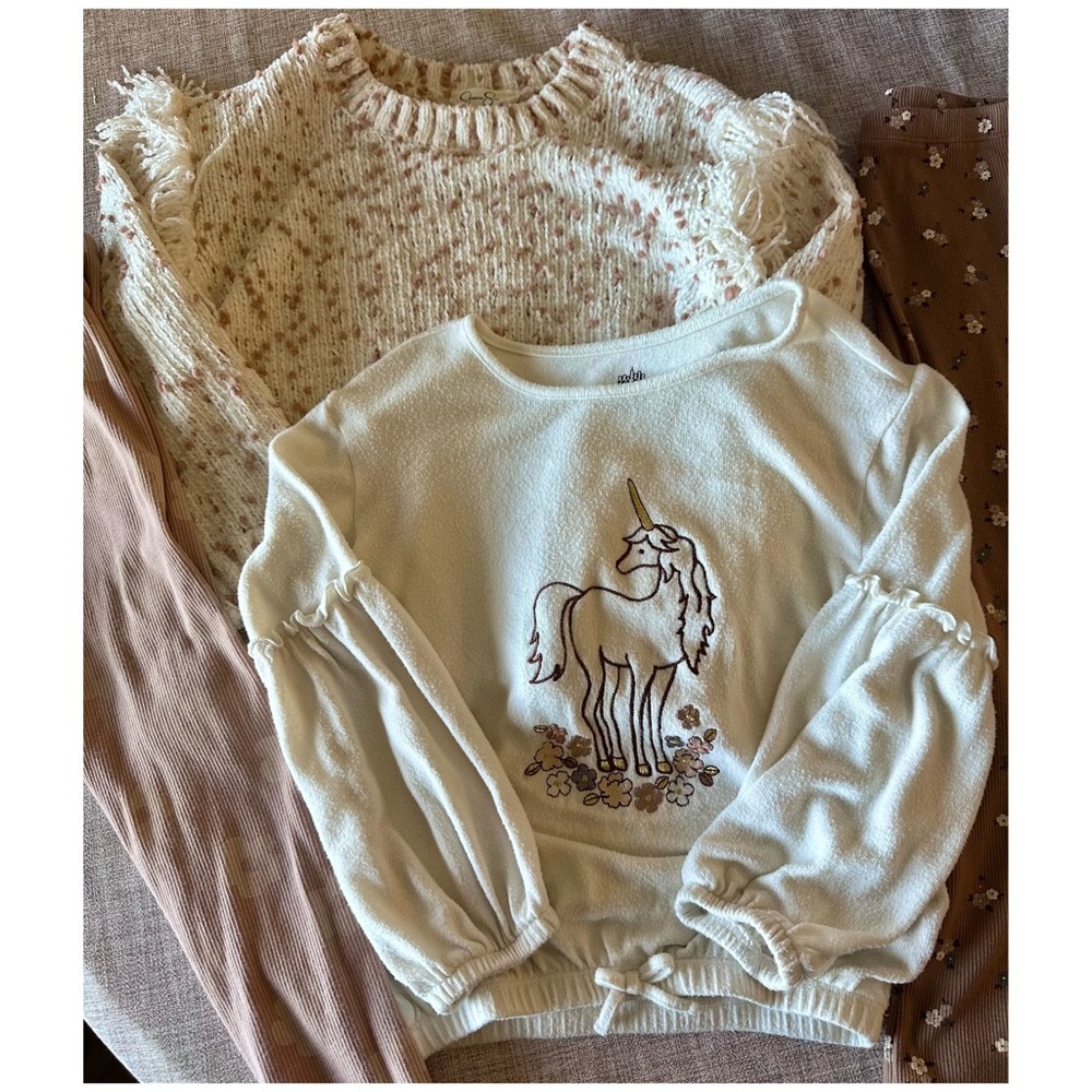 Jessica Simpson Cream Unicorn Sweater Set